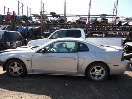 2002 FORD MUSTANG GT SILVER CPE 4.6L MT F18030